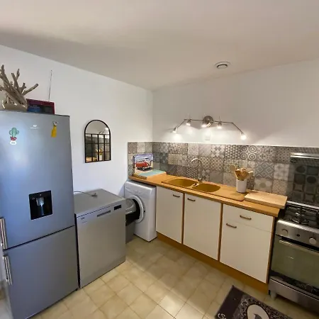 Hébergement de vacances Charlotte De Charme 2 à 6 Personnes