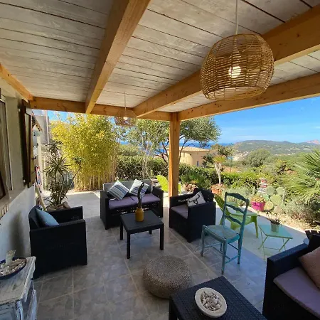 Casa vacanze Charlotte De Charme 2 à 6 Personnes