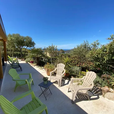 Hébergement de vacances Charlotte De Charme 2 à 6 Personnes Cargèse